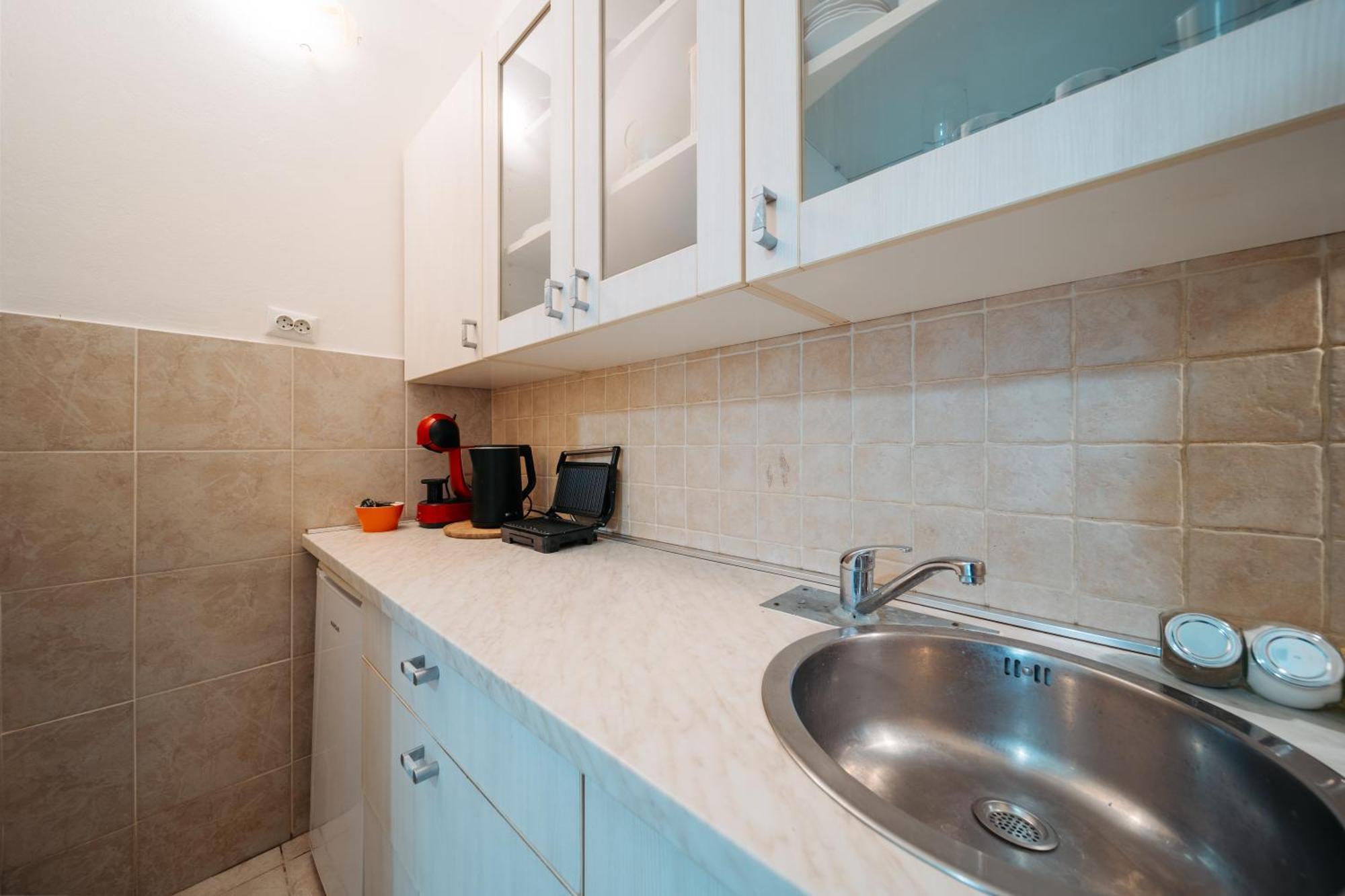Apartma Tinel Garden